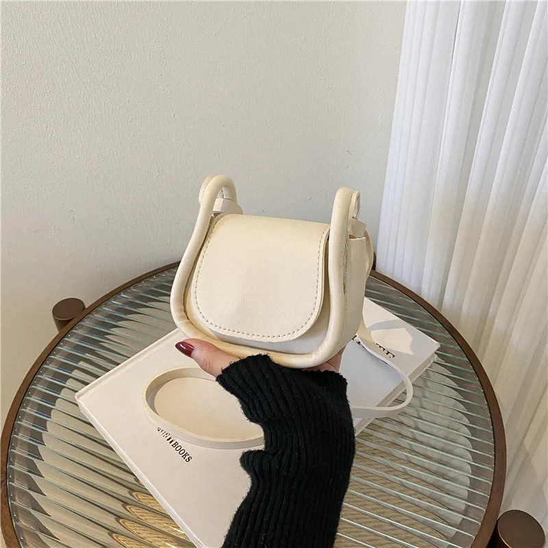 캔디 컬러 패션 PU 가죽 미니 크로스바디 백, 여성용 - Saddle Bag Leather 리뷰 및 가격