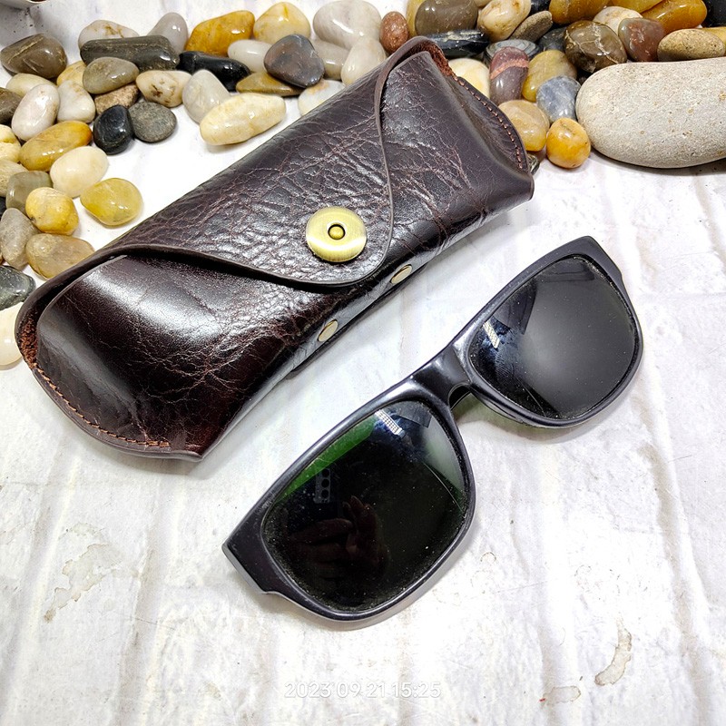 정품 가죽 선글라스 상자 포켓 벨트 팩, 휴대용 남성  - Saddle Bag Leather 리뷰 및 가격